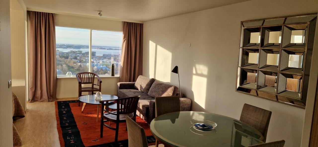 Panoramic Studio Apartment With Stunning View - Free Parking Reykjavik Exterior photo